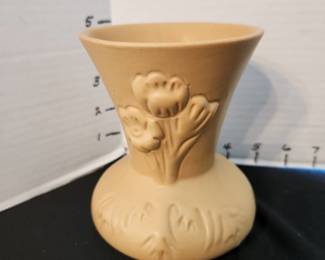 Van Briggle vase approx 5" tall excellent condition