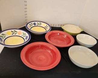 Gibson, Royal Norfolk and Homer Laughlin bowls (few chips)