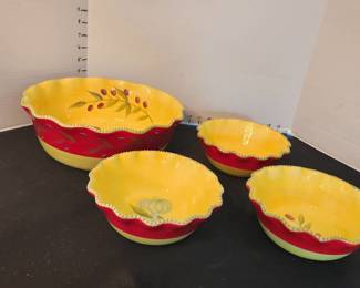 Temp-tations large bowl and 3 bowls