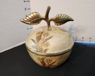 2 pc apple trinket box