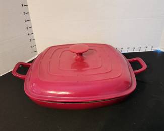 Technique enamel cast iron pan with lid