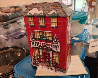 New, empty Christmas tins (about 24)