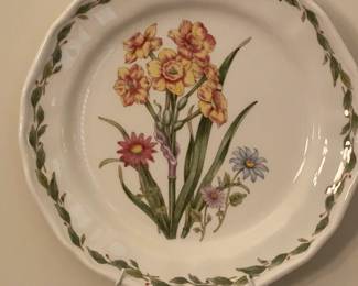 Noritake Casual Gourmet designer plates--5 different designs available
