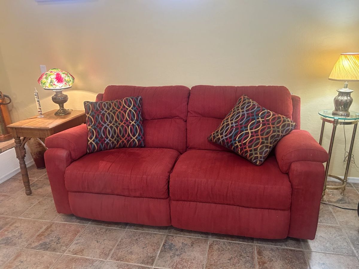 Estrella / Goodyear Estate Sale by Under the Sun starts on 10/27/2023