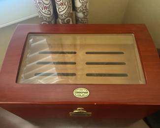 Thompson Dome Top Cigar Humidor