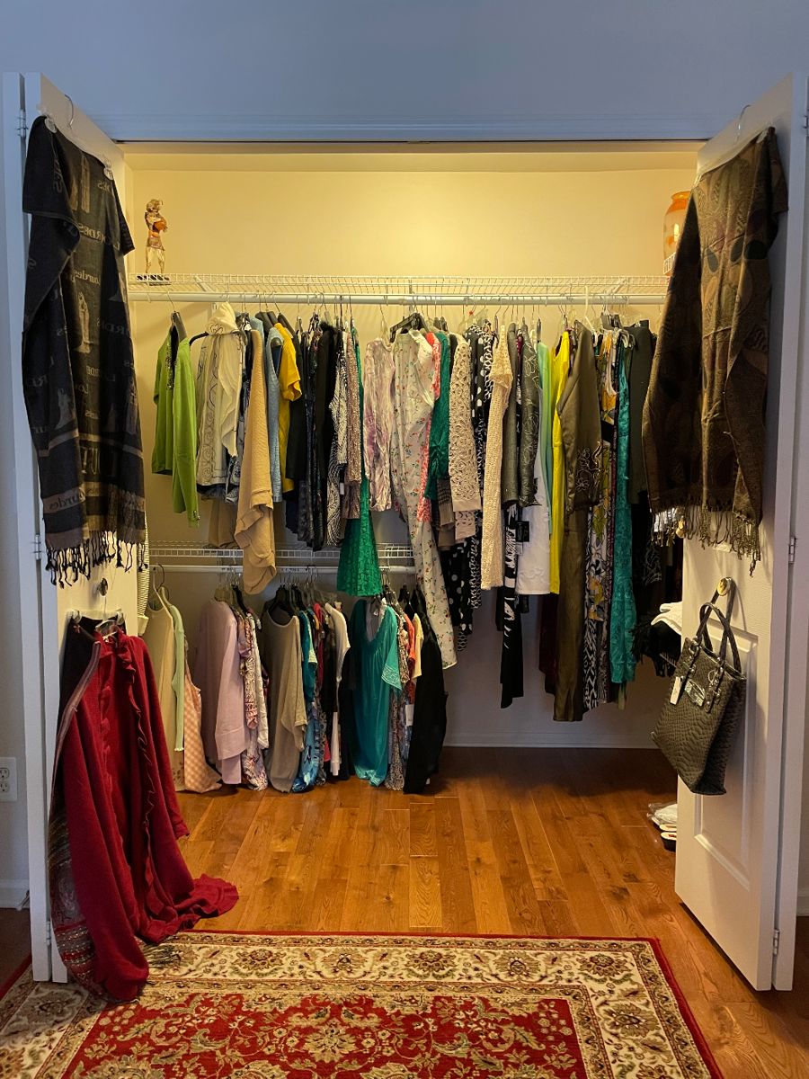 50 OFF!! Beautiful Sterling Heights Estate Sale!! starts on 10/27/2023