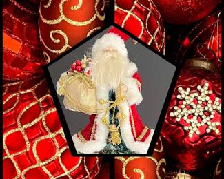  Everything you Need to Decorate your Christmas Tree in "Red & Gold" Ornaments and Decorations