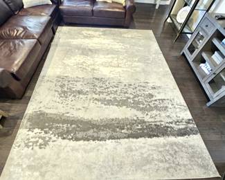 Large 8 x 11 ft Contemporary Style Machine Made Area Rug - Whites, Greys, and Blacks