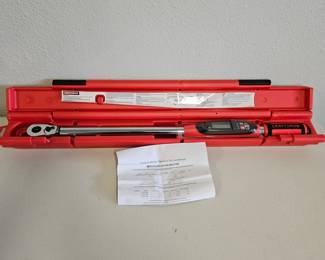 Craftsman 26" Long Torque Wrench in Original Case and Like New Condition