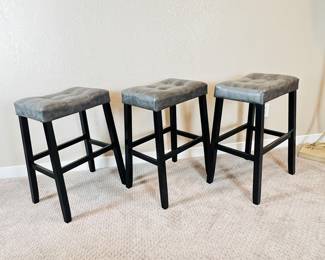 Set of Three Heather Gray Tufted PU Leather Bar Height Bar Stools w/ Black Legs