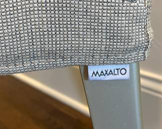 Set of 8 Antonio Citterio Designed Eunice Chairs for Maxalto/B&B Italia. Circa 1996. Each Measures 20" W x 16" D x 29" H with 19" Seat Height. Photo 5 of 7.