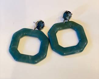 Vintage Bake Lite Earrings.