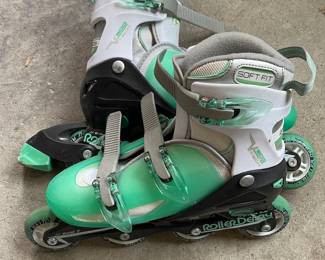 Roller Derby V-Tech 500 In Line Skates. Photo 4 of 5.