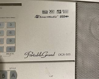 Yamaha DGX-505 Portable Grand Electronic Keyboard. Photo 2 of 2.