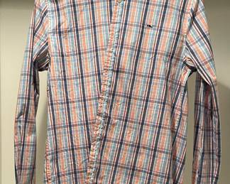Sample of Vineyard Vines Size XL Button Downs. Photo 1 of 3.