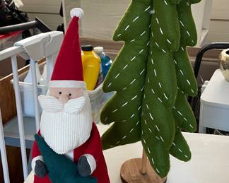 Felt Santa & Tree.
