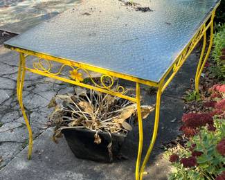 outdoor patio furniture