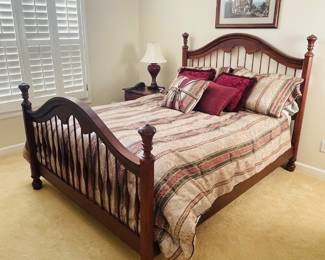 like new bedroom suite