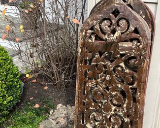 Iron and wood arches