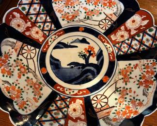 Antique 19th Century Japanese Imari Scalloped Charge