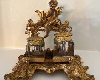 Gilt bronze ink well Paris late 1700s