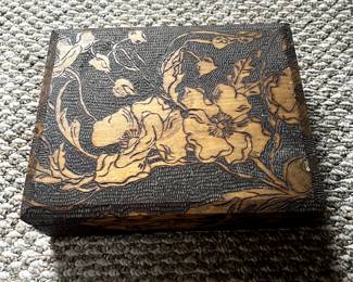 Hand Carved Victorian / Edwardian Curly?