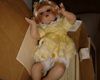 doll = finger as is