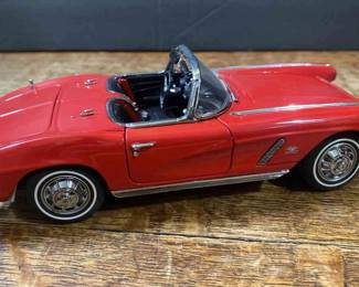 1962 Chevrolet Corvette Die Cast Car