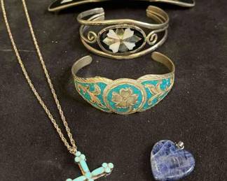 Alpaca Mother of Pearl Silver Bracelet and Hair Combs