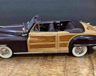 1948 Chrysler Town And Country Die Cast Car
