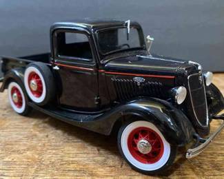 1935 Ford Pickup Die Cast Car
