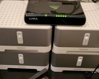 Sonos speaker and amp set