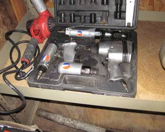 Pneumatic Ratchet/Impact Set