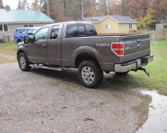 2009 F150 4X4 XLT with Topper (separate picture), 5th wheel setup . In the past year, truck has new tires, front struts/springs, lower ball joints, upper control arms, fuel pump relay/wiring, and alignment.