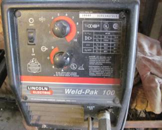 Lincoln Weld-Pak 100 Welder