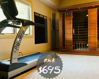 True Fitness Commercial Grade Treadmill