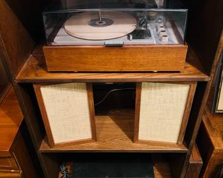 Vintage KLH turntable & speakers