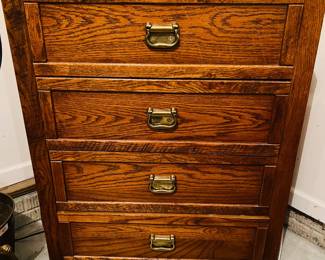 Young & Hinkle vintage bedroom set