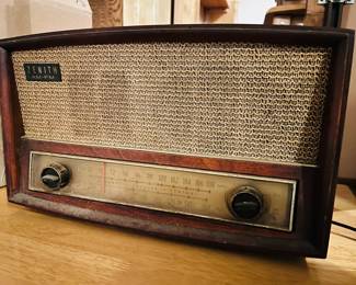 Vintage Zenith Radio