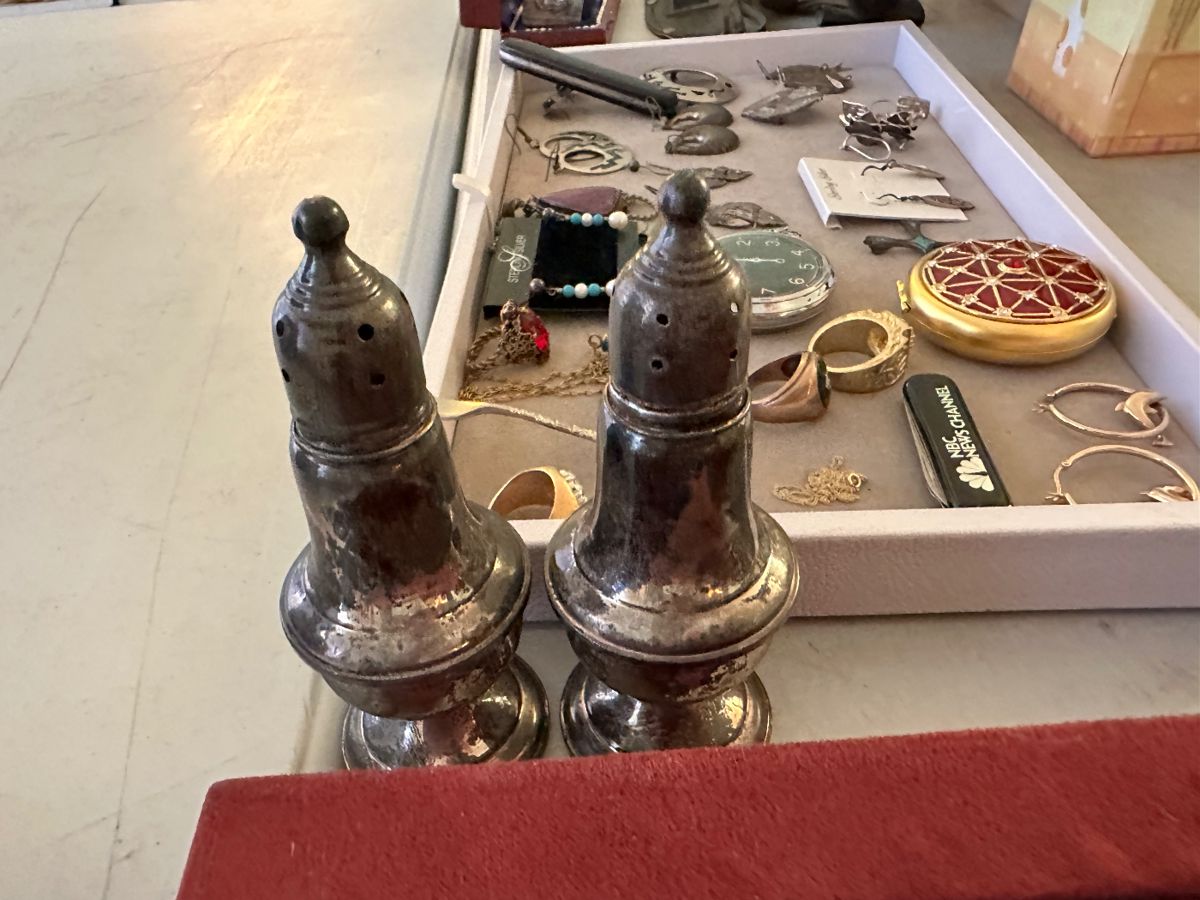 Schererville Estate Sale! The Ageless Treasure! starts on 12/1/2023