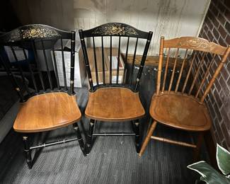 Pair of 2 tone Hitchcock Chairs
Single Hitchcock Chair