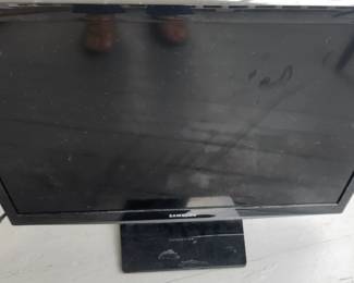 24" Samsung TV