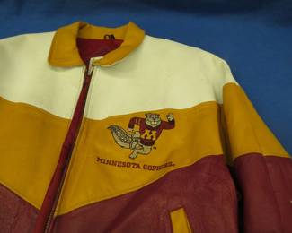 Lot 180. Vintage XL Minnesota Gophers leather jacket