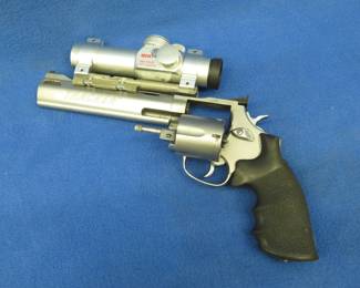 Lot 24. S/N: VF957988 Taurus Tracker .45 ACP revolver with a Redot scope