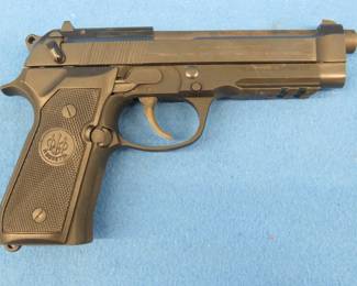 Lot 23. Beretta 9mm semi-auto pistol.&nbsp; Includes three 17-round  magazines.&nbsp; Serial #K56114Z