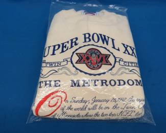 Lot 52. Mint condition Super Bowl XXVI sweater from 1992.&nbsp; Size XL.