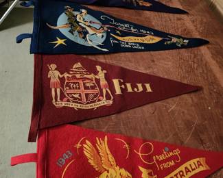 WWII AUSTRALIA USA TARGET FOR 1943 PENNANT