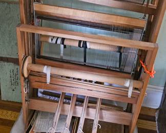 Harrisville Loom excellent