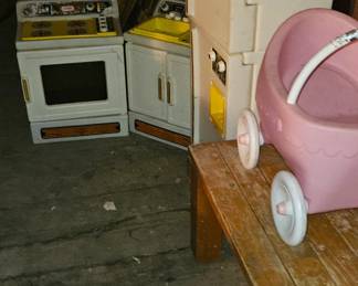 Older kids kitchen set