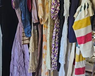 Antique/vintage clothing women's